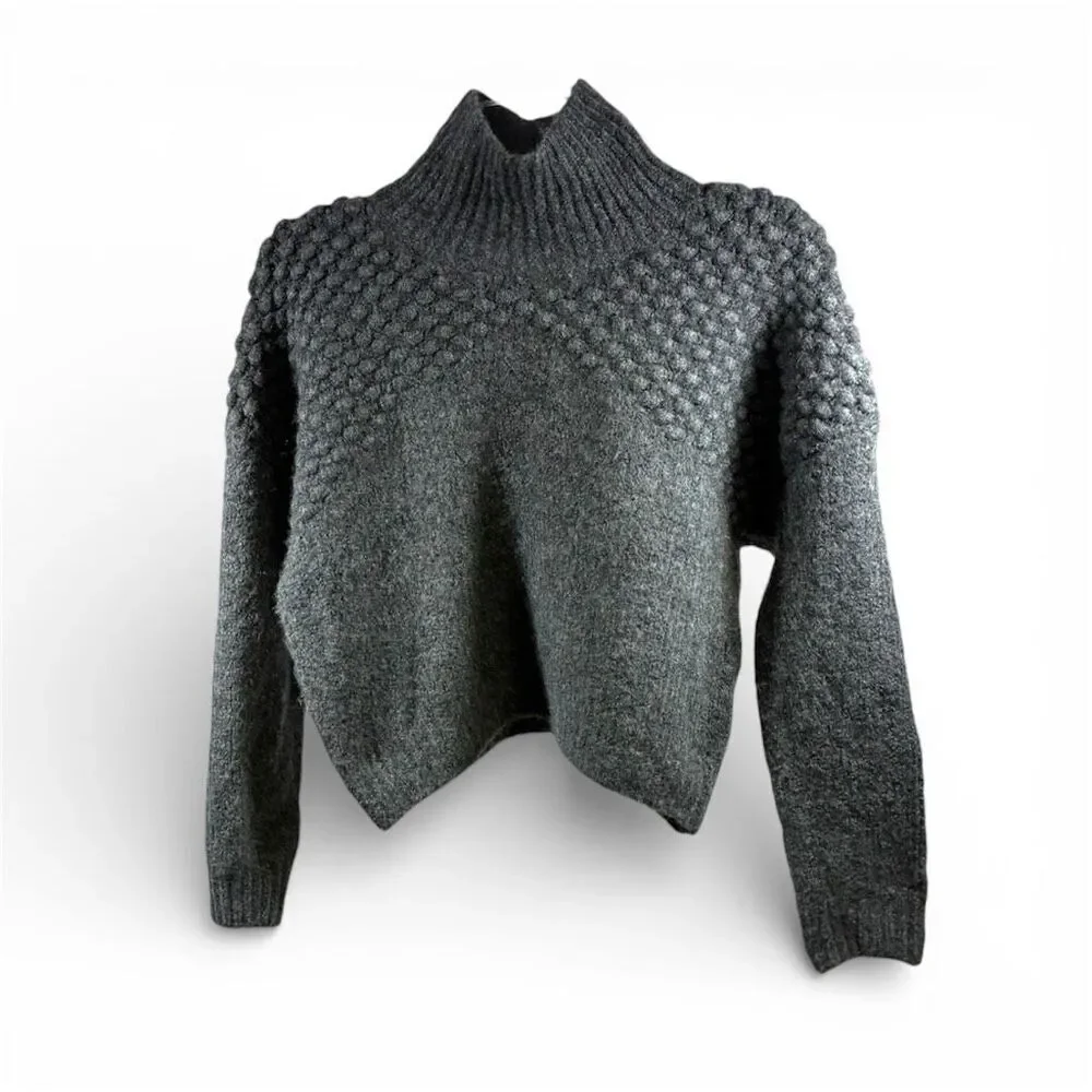 Free People NWT Chunky Fuzzy Mock Neck Cropped Pullover in Gray Size S
